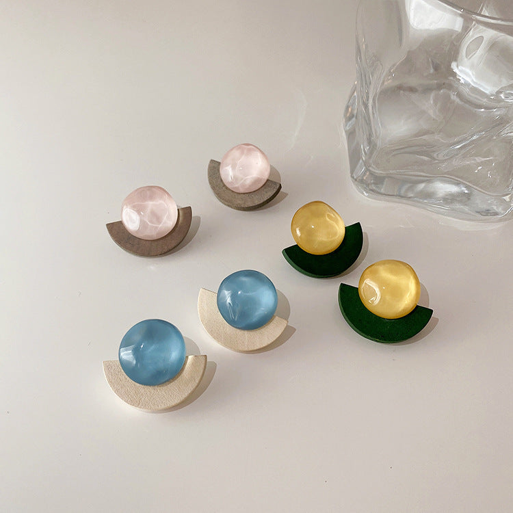 Niche Fan-shaped Wooden Resin Female Simple Personalized Earrings