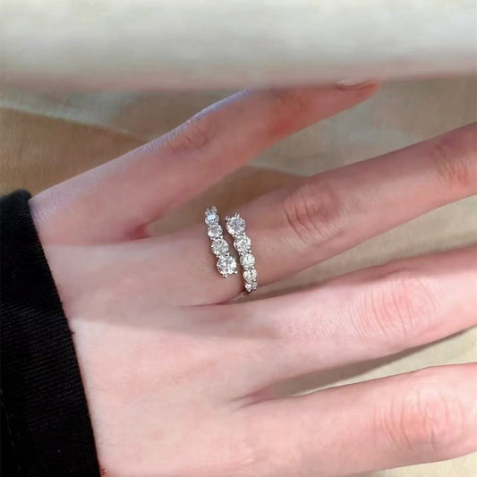 Women's Sparkling Full Rhinestone Cross Stackable Imitation Moissanite Zircon Exquisite Luxurious Ring