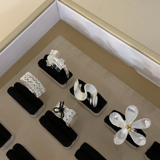 Korean Style Design Retro Three-dimensional Metal Flower Rings