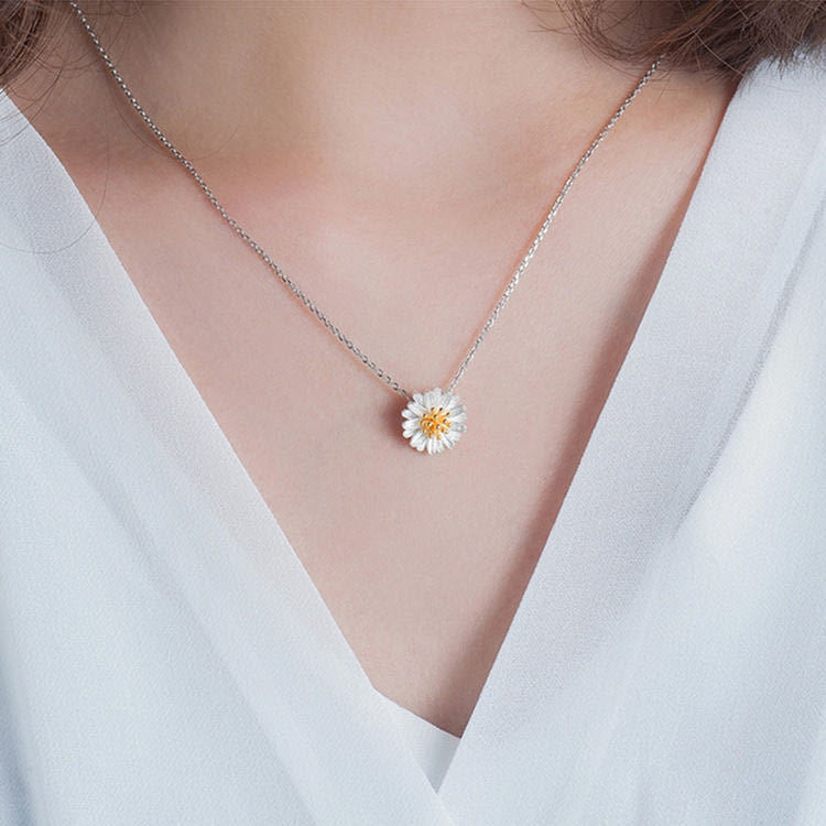 Women's Cute Fashion Korean Fresh Daisy Hand Bracelets