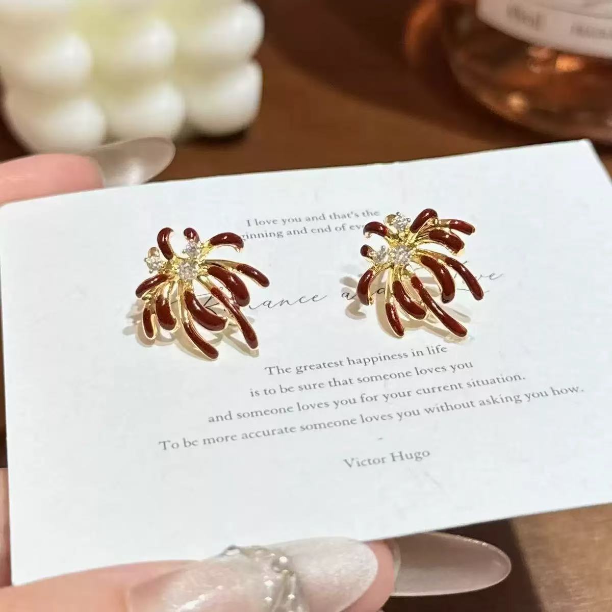 Red Unique Design Fashionable Light Luxury Premium Stud Earrings
