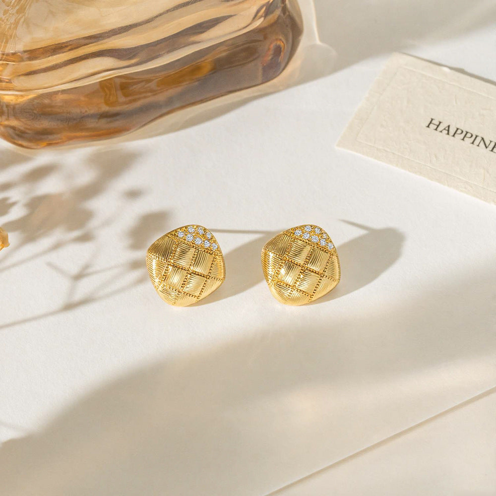 Woven Drop Shape Niche Retro Exquisite Geometric Simple Light Stud Earrings