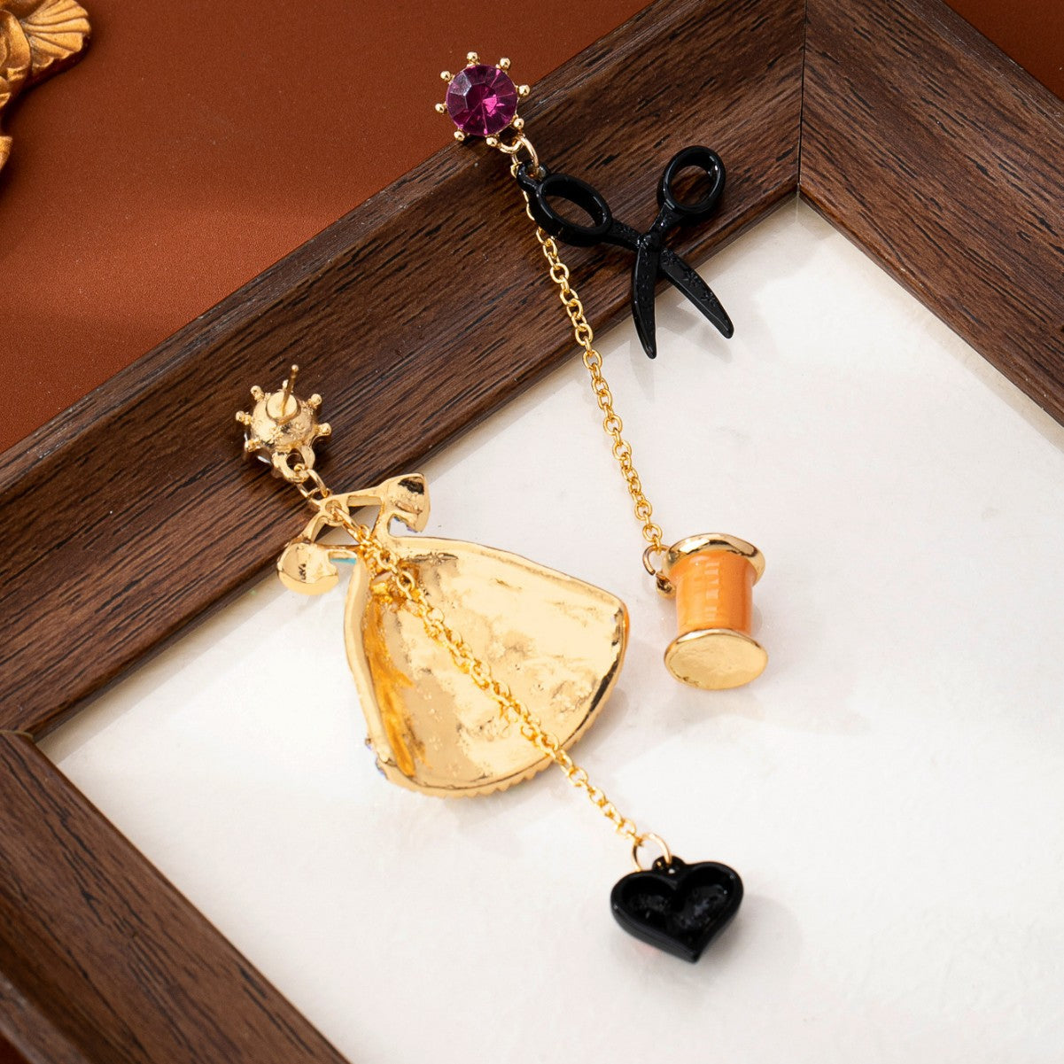 Fairy Tale Style Asymmetric Princess Dress Scissors Spool Black Peach Earrings