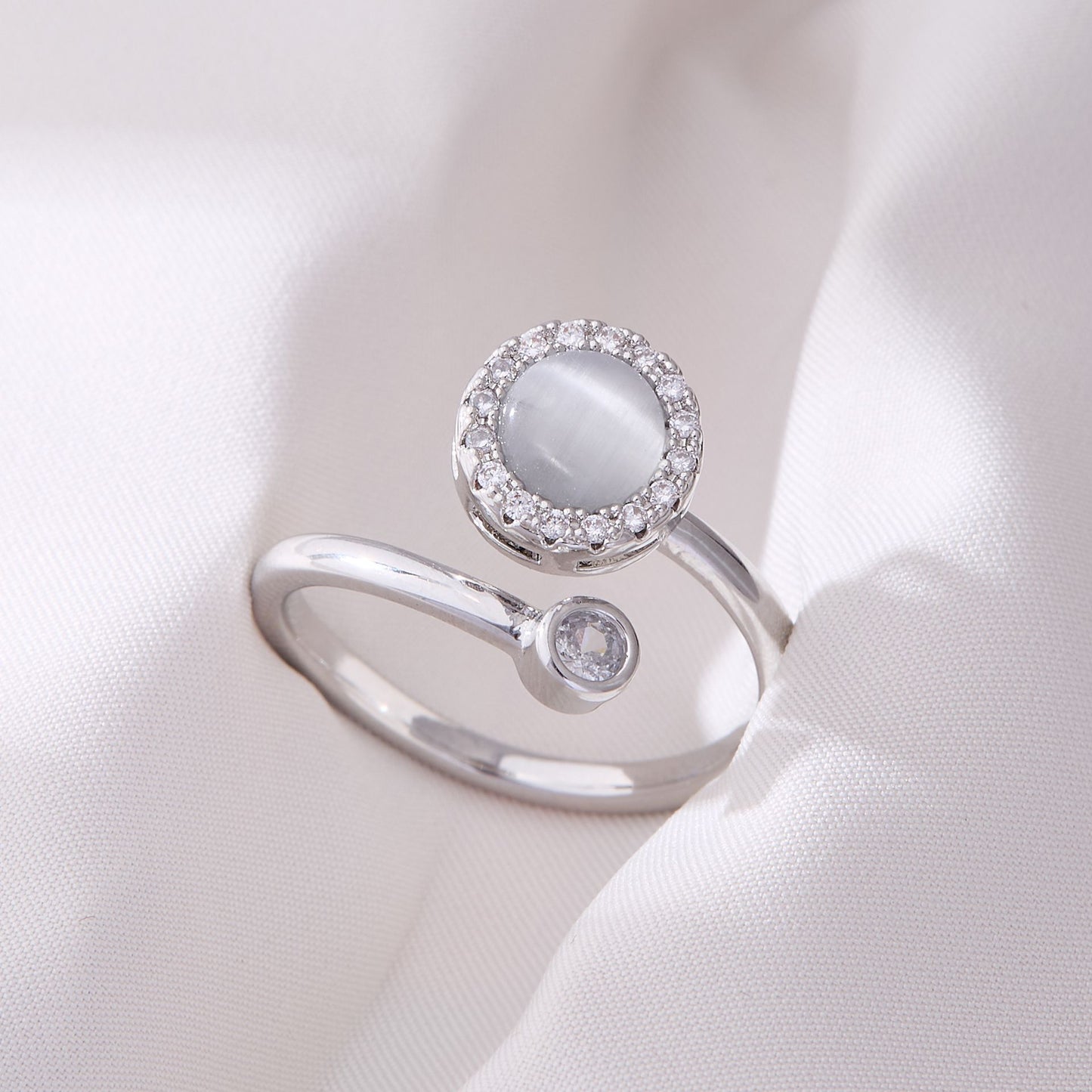 Valentine's Day Gift Flower Zircon Rotatable Ring
