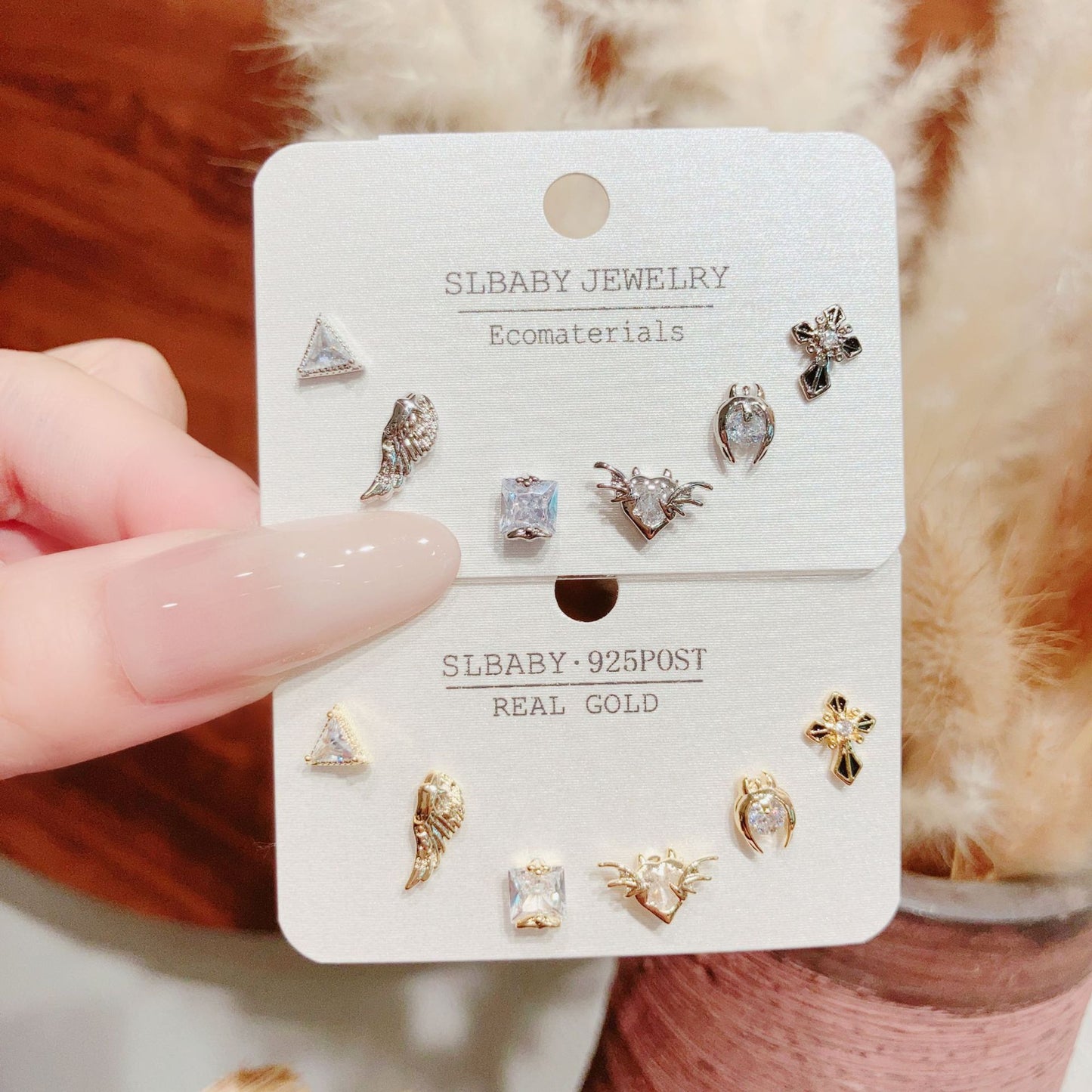 Women's & Men's Three-piece Suit Light Luxury Personality Fashion Stud Earrings