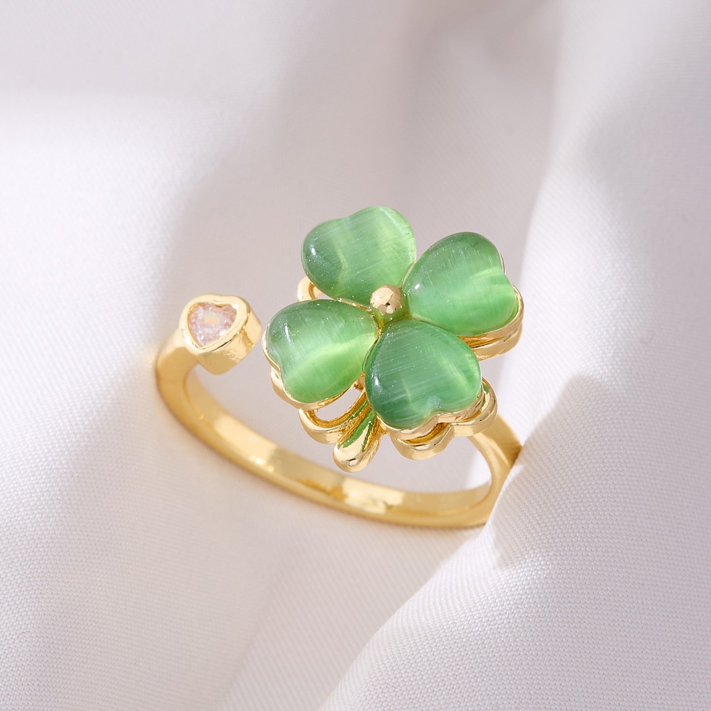 Valentine's Day Gift Flower Zircon Rotatable Ring