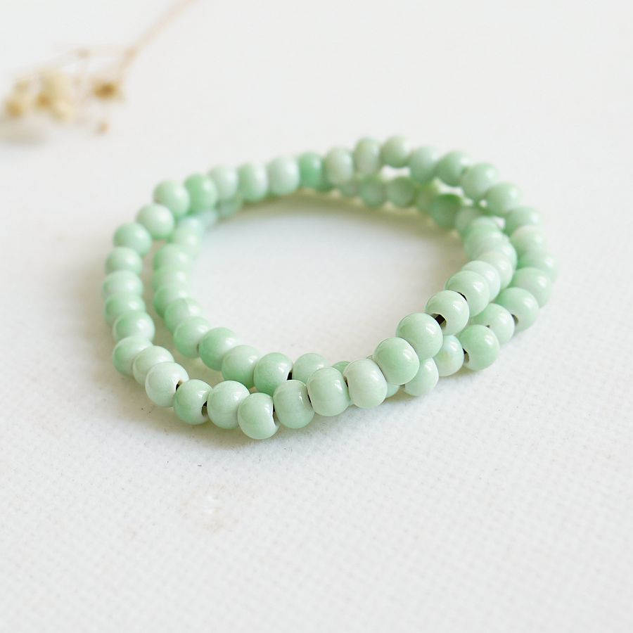 Idyllic Sweet Gradient Color Beaded Hand Bracelets