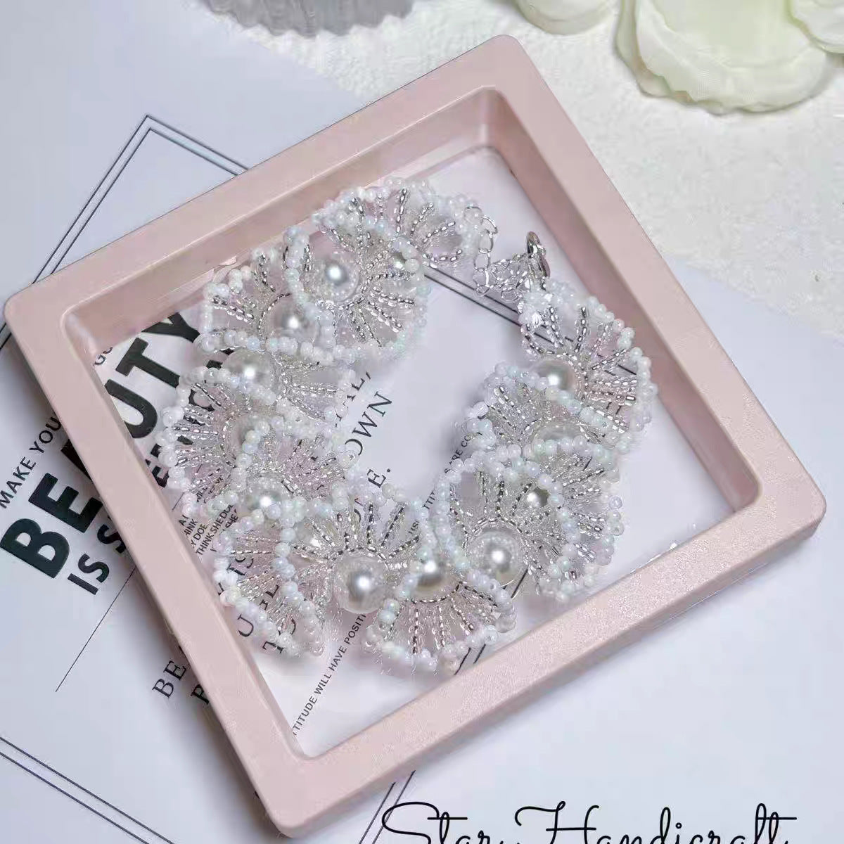 Women's Lace Pearl Flower Fashion Handmade Bead Woven Bracelets