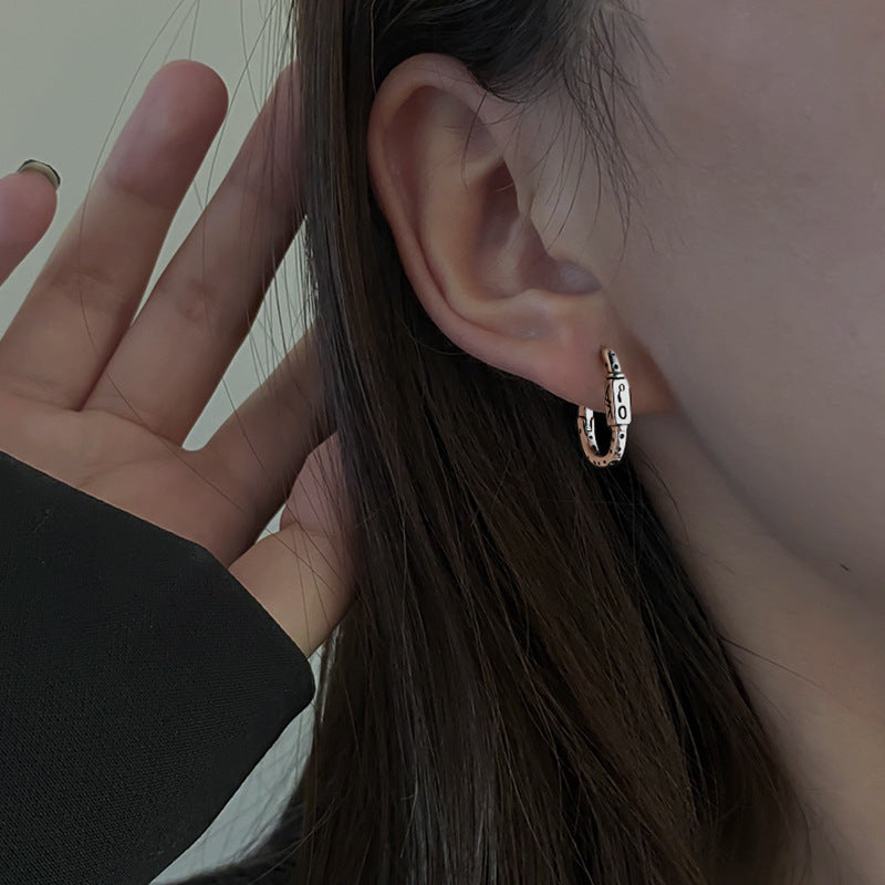 Fashion Personalized Sier Plated Earclip Temperament Earrings