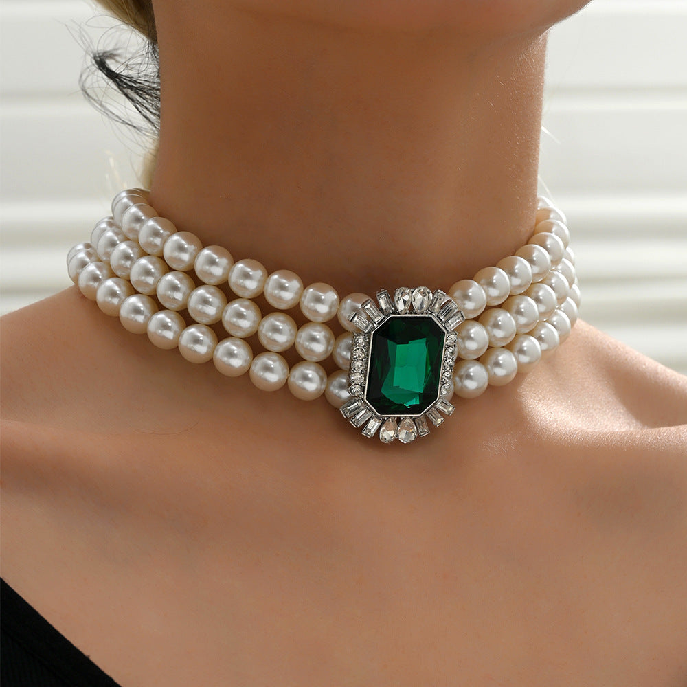 Square Diamond Pearl Fashionable Temperament Green Necklaces