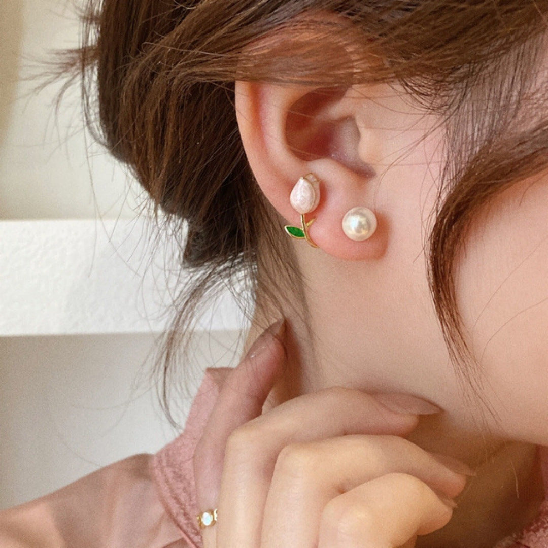 Classic Style Design Tulip Pearl Korean Earrings