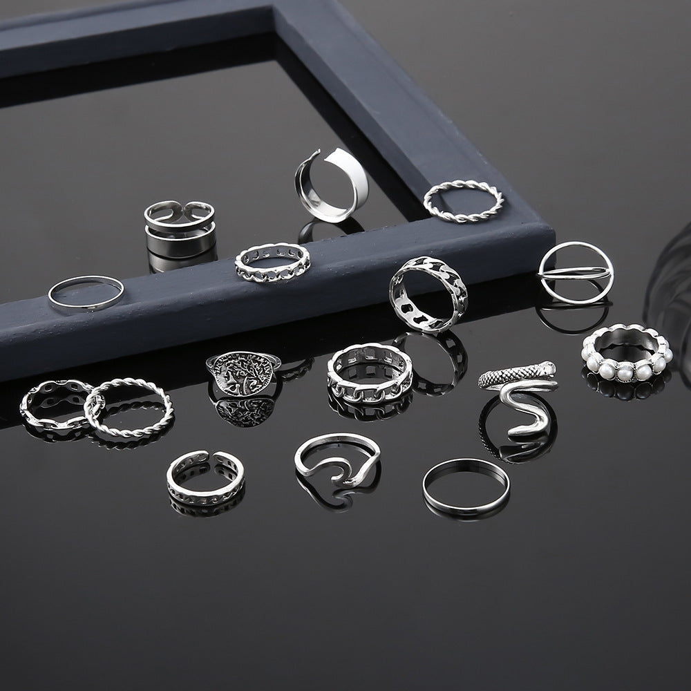 Pearl Twist Personalized Rose Snake-shaped Knuckle Ring