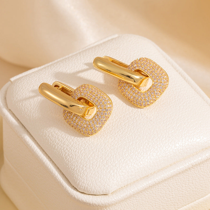 Women's Fashion Design Sense Inlaid Zirconium Buckle Gold Rings