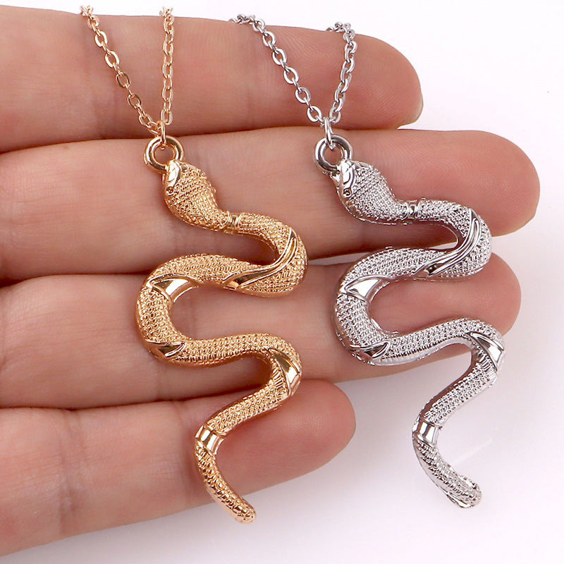 Popular Snake Element Personalized Minority Fashion Retro Sweater Pendants