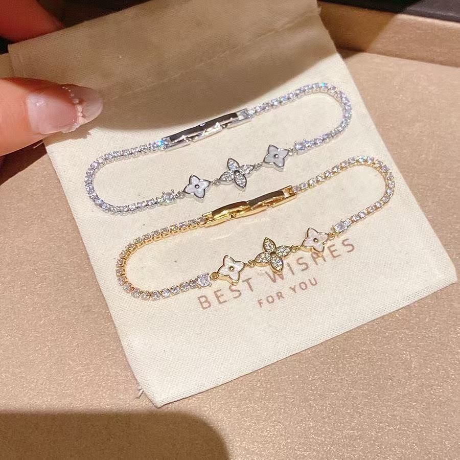 Women's Buckle Light Luxury High Sense Simple Bracelet