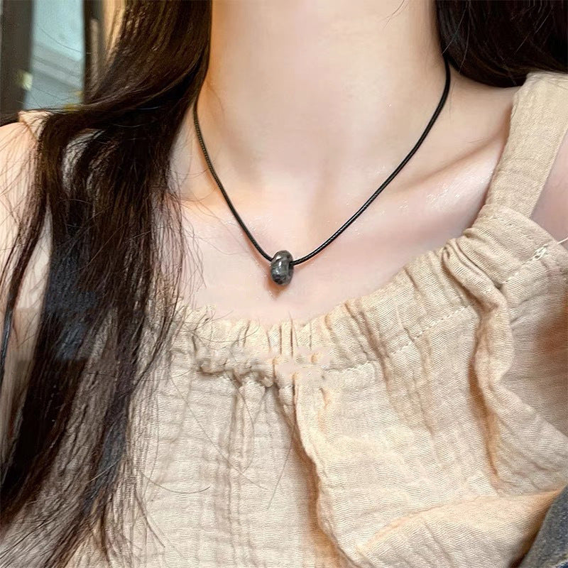 Natural Stone Female Summer Simple Temperamental Necklaces