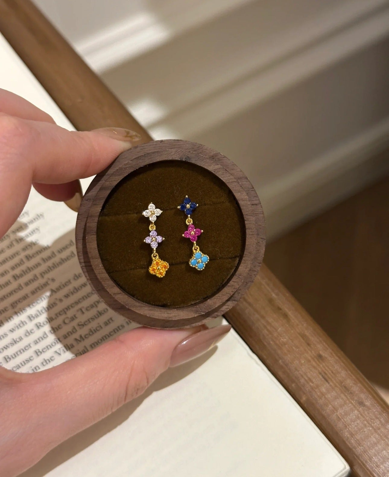 Color Zircon Female Sweet Cute Light Luxury High Sense Rings