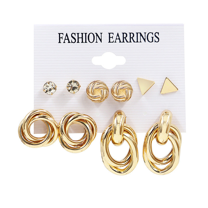 Women's Exaggerated Pearl Crystal Metal Pairs Plate Earrings