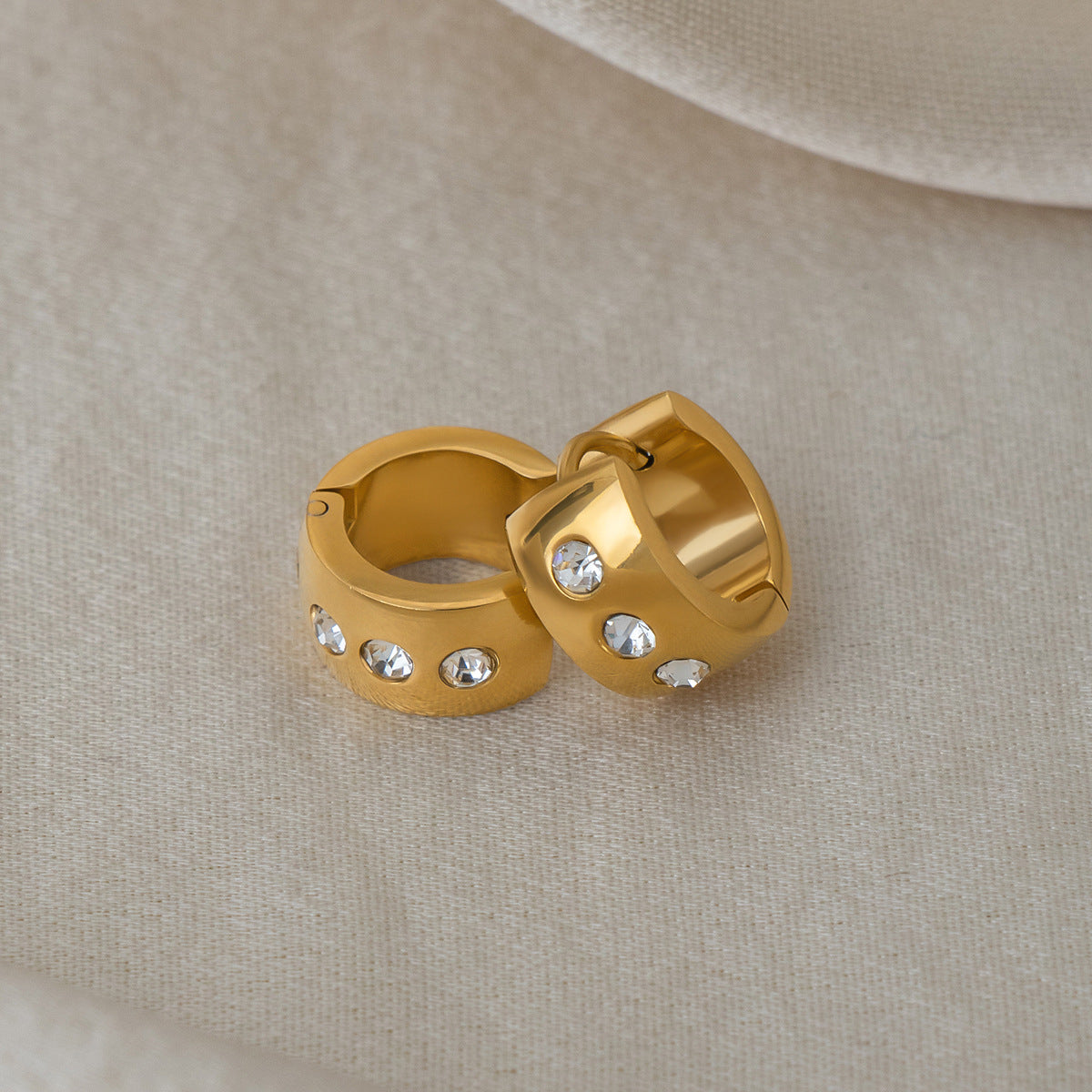 Fashion Stainless Steel Rhinestone Vacuum Gold-plated Earrings