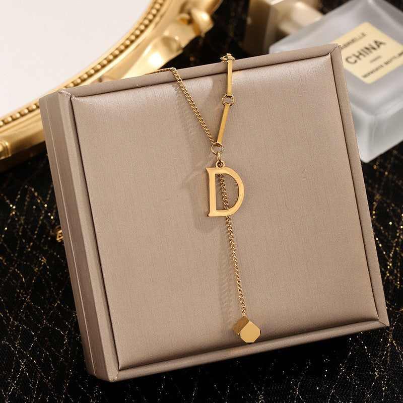 Women's Does Not Fade Temperament Entry Lux Necklaces