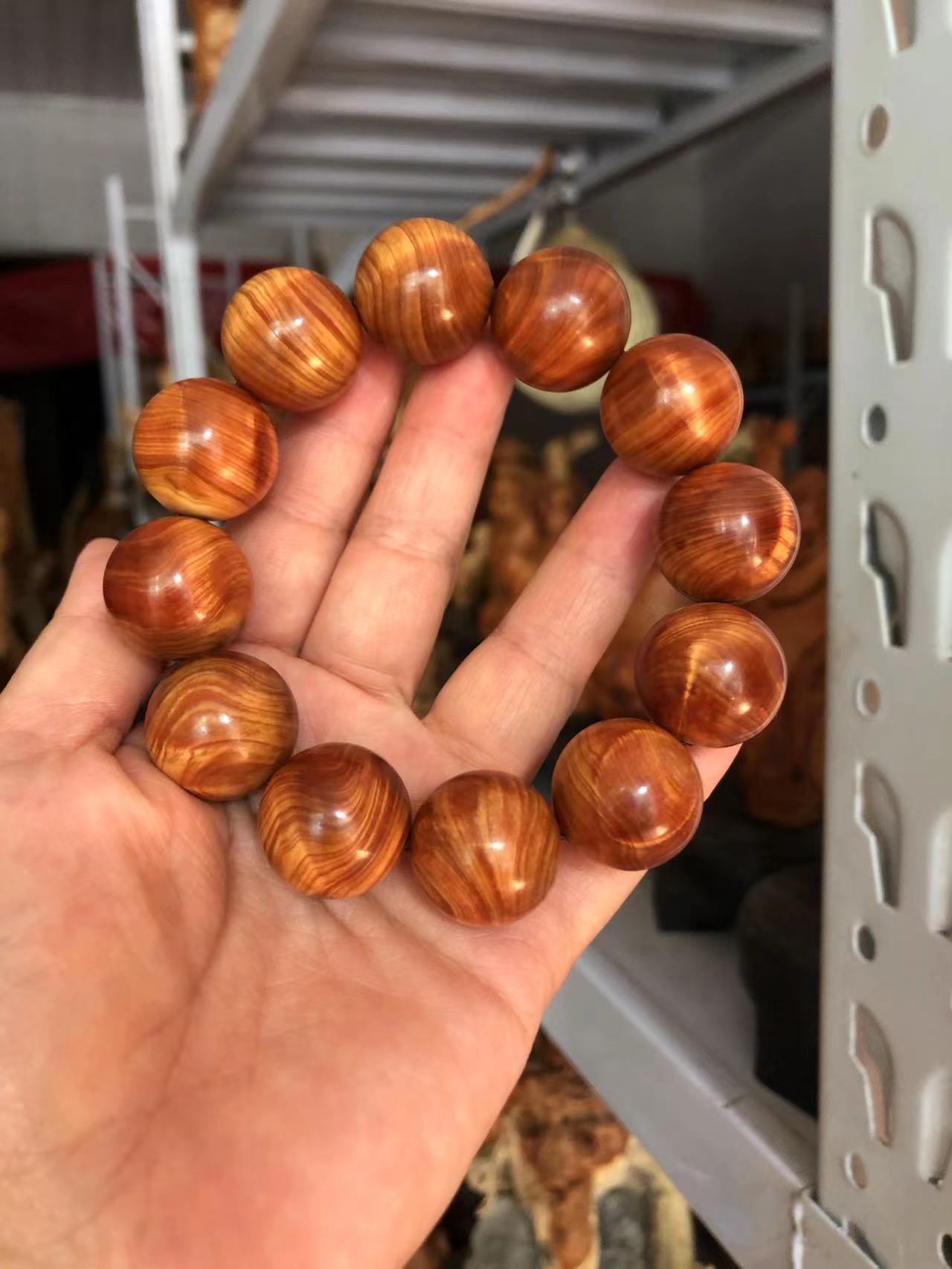 Black Oil High Density Wooden Prayer Beads Gentiana Pattern Bracelet