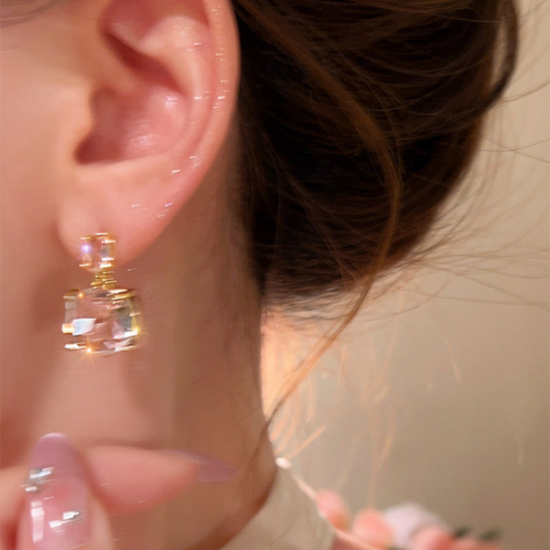 Gold Plated Sier Needle Zircon Round Female Light Luxury Stud Earrings