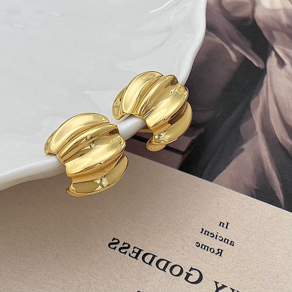 Gold Niche Design Premium Ear Elegance Retro Circle Earrings