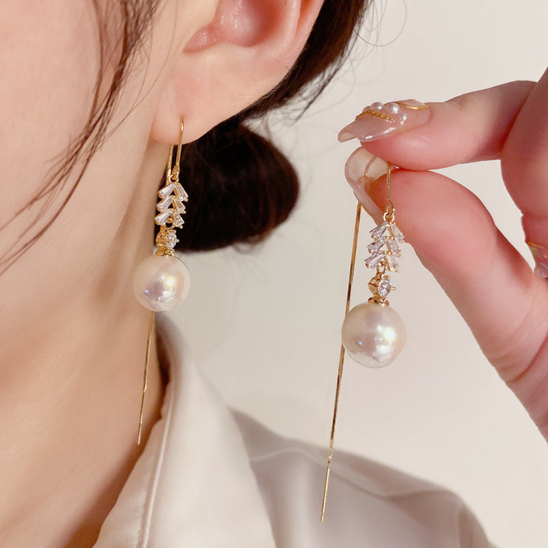 Minority Design Light Luxury Versatile Fashion Lines Exquisite Micro Inlay Earrings