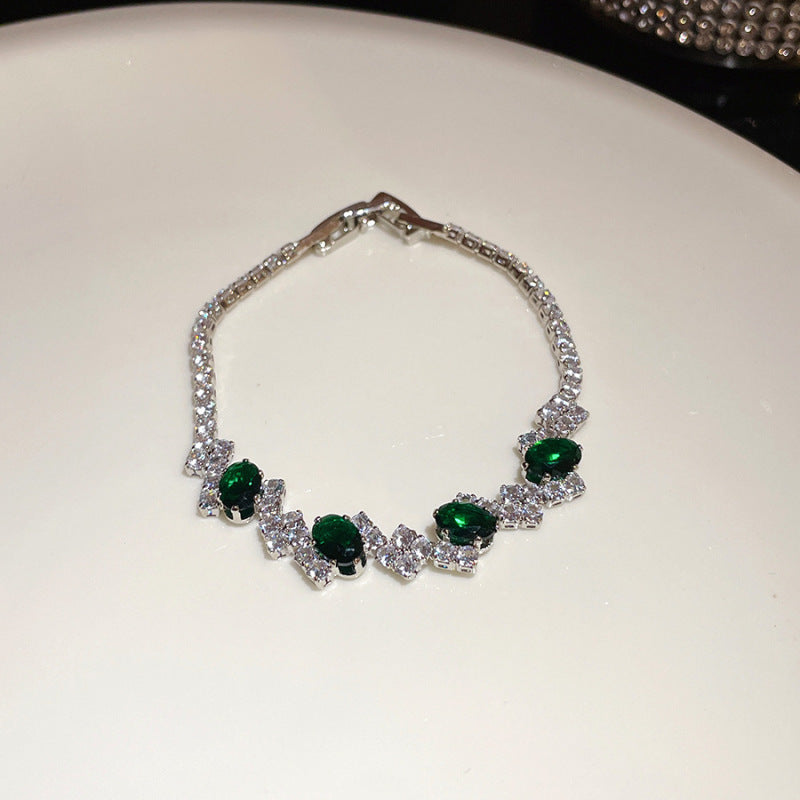 Women's Heart-shaped Zircon Adjustable Simple Fashion Light Luxury Bracelet