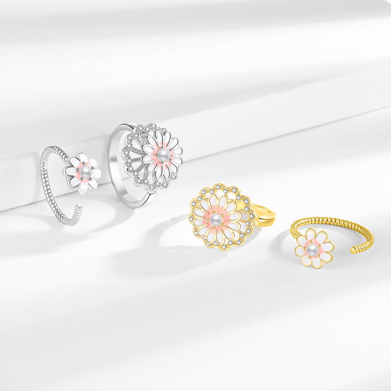 Women's Little Daisy Fashion Rotatable Glaze Flowers Switchable Index Rings