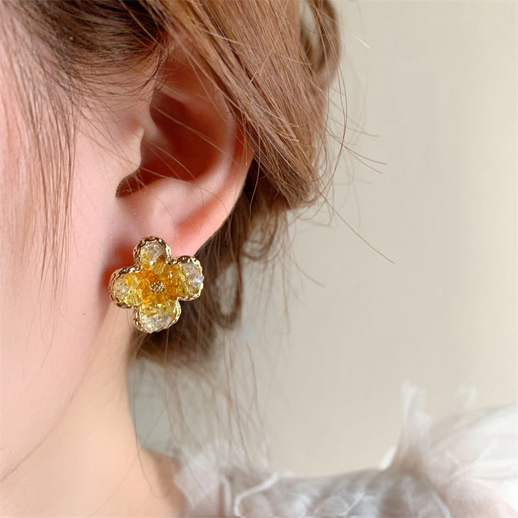 Gradient Crystal Yellow Flower Sweet Super Rings