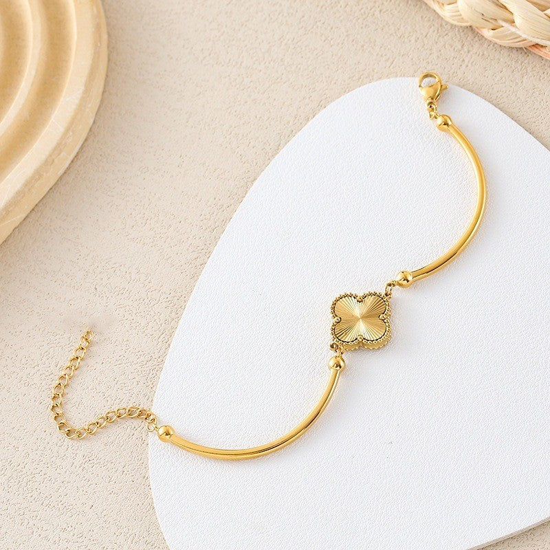 Women's Four-leaf Clover High-grade Fashion Simple Gold Bracelets