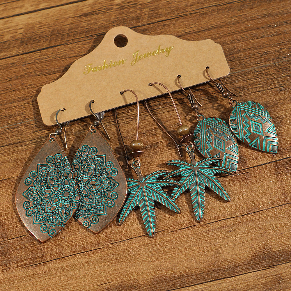 Retro Ethnic Style Personality Love Leaves Earrings