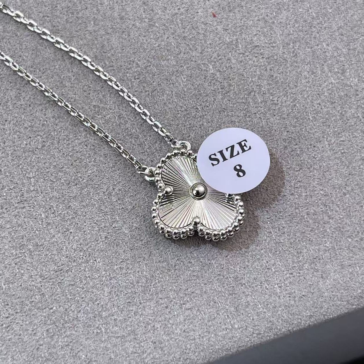 High Version V Gold Clover Thick Plated Clavicle Chain Necklaces