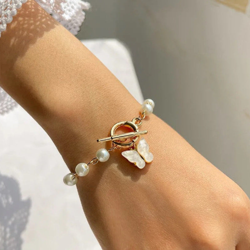 Butterfly Pearl Female Temperament Wild Retro Bracelets