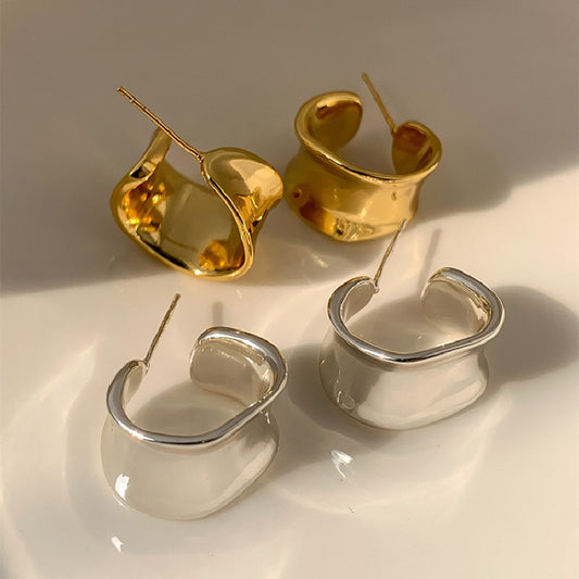 Women's Shaped Wide Surface Ear Sier Needle Irregular High-grade Metal Rings