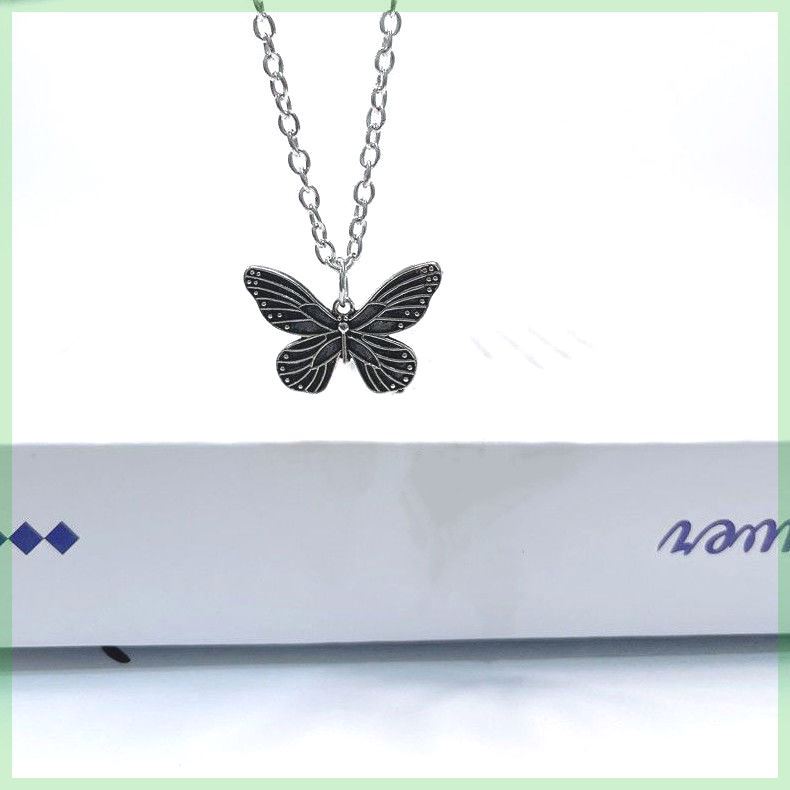 Women's Retro Hollow Butterfly Hip Hop Sweet Cool Trendy Necklace