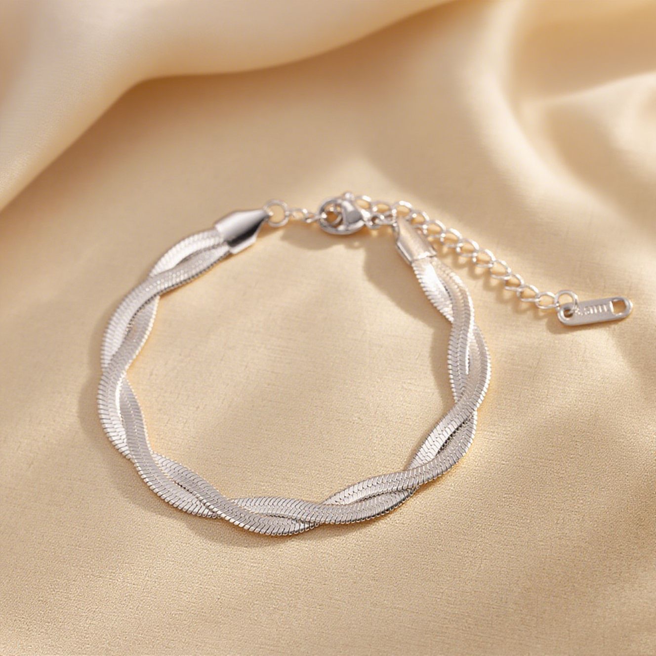 Women's Commuter Titanium Steel Light Luxury Couple Bracelets
