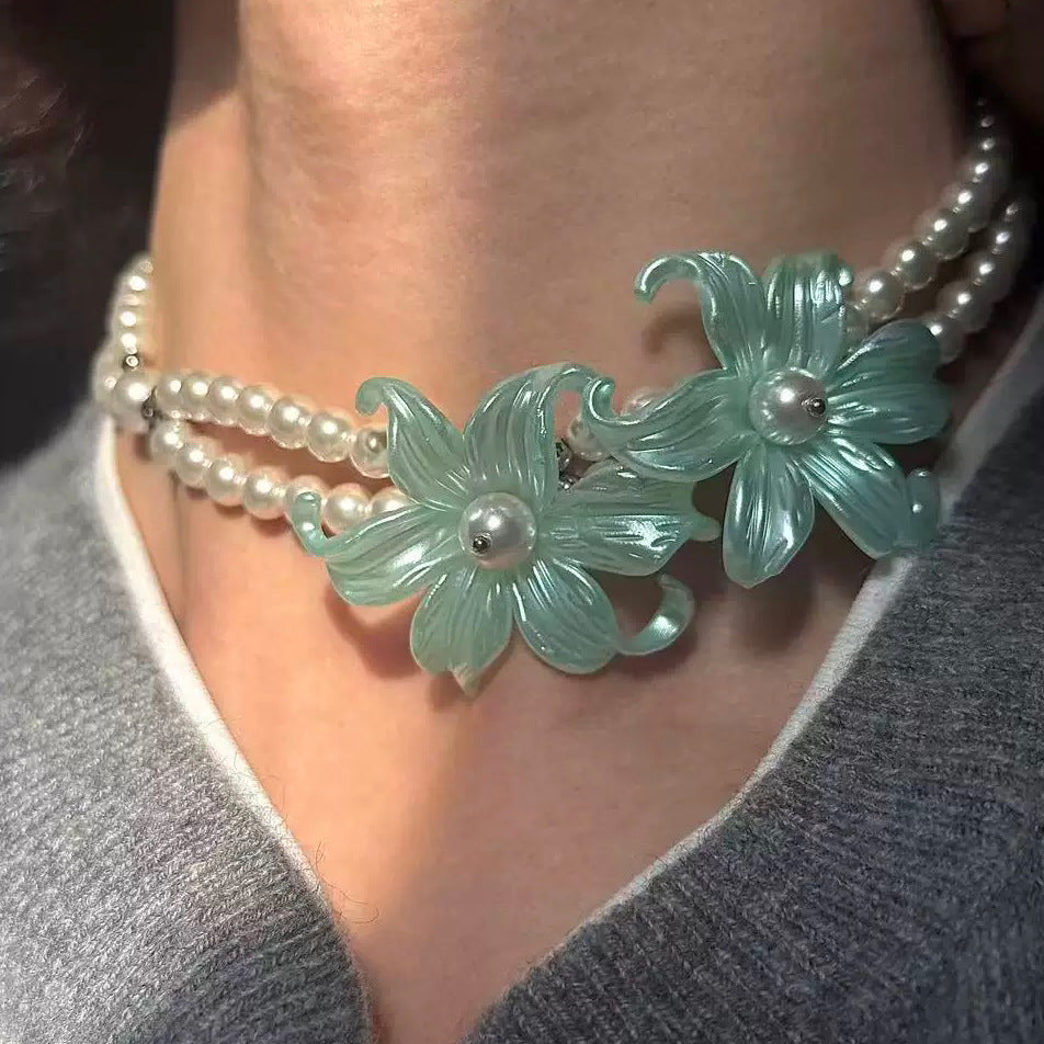 Women's Design Mint Green Flower-de-luce Pearl High-grade Clavicle Necklaces