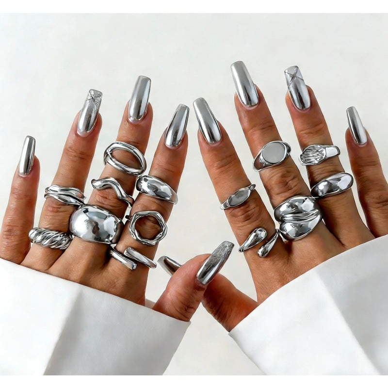 Hand Vintage Metal Geometry Irregular Diamond Ring