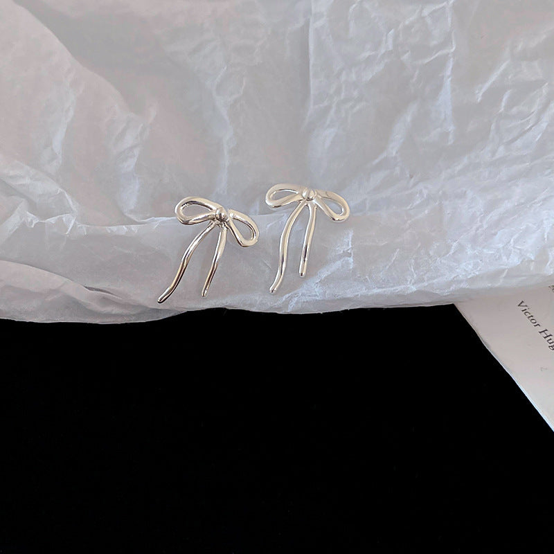 Women's Needle Zircon Bow Water Drop Tassel Simple Fashion Stud Earrings