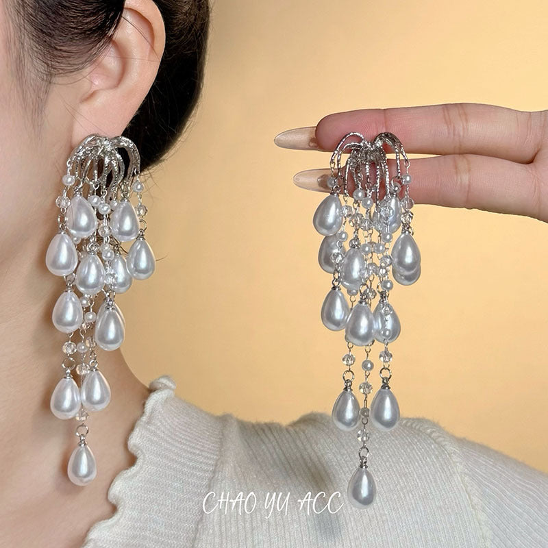 French Entry Lux Pearl Waterfall Tassel Fashion Niche Design Earrings