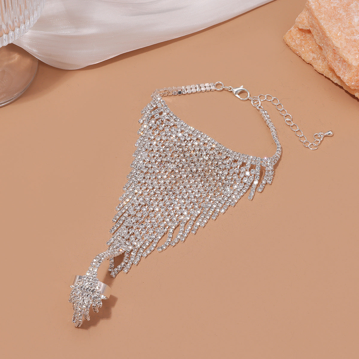 Rhinestone Inlaid One Finger Chain Bride Bracelet