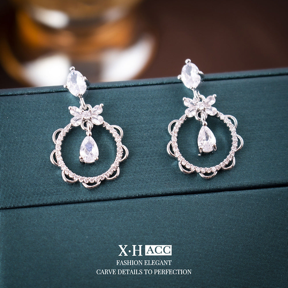 Elegant Zircon Butterfly Tassel Gentle Stylish Personality Stud Earrings
