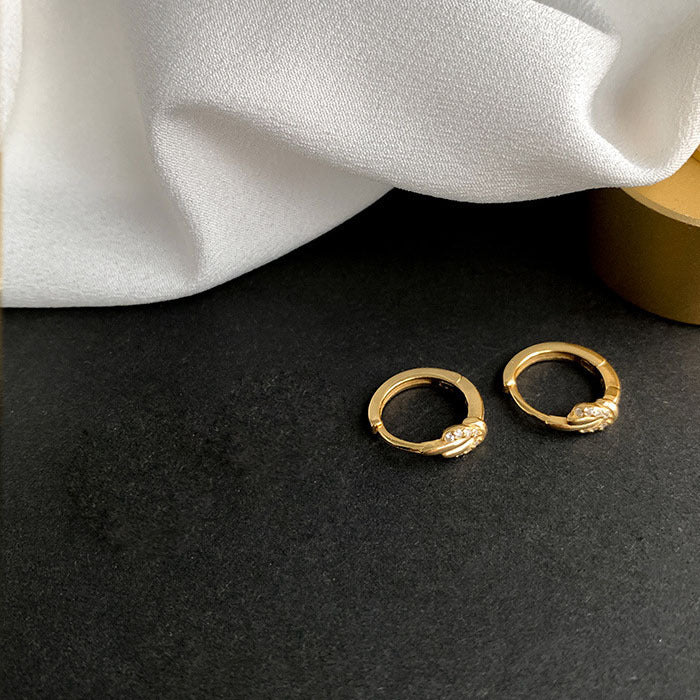 Knotted Circle Ear Clip Trendy Simple Earrings