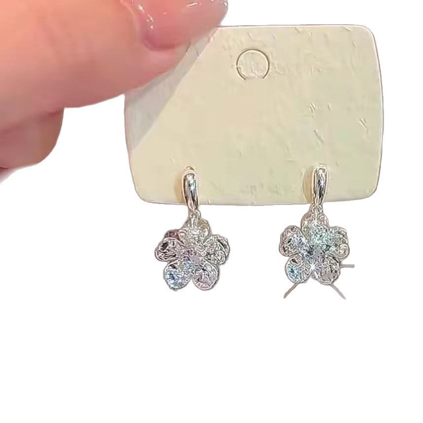 Fresh Sweet Flowers Exquisite Small Fashion Versatile Stud Earrings