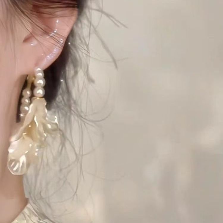 Petals Pearl Ethereal Design Long Tassel Ear Clip Rings
