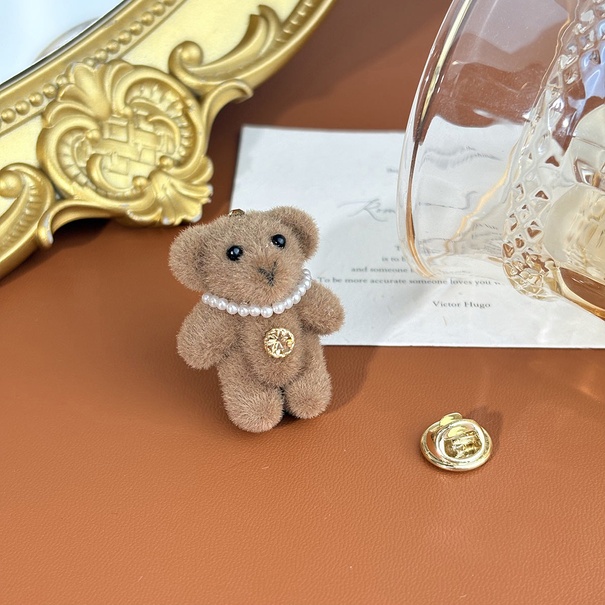 Animal Flocking Brooch Sweet Rabbit Cat Bear Horse Brooches