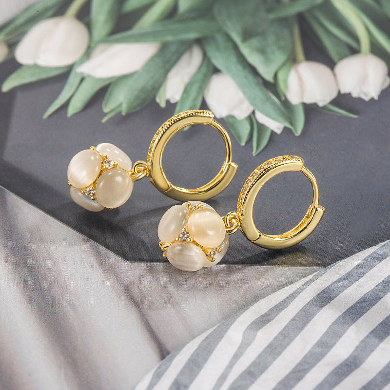 Women's Opal Trendy Graceful Niche Clip Light Ear Buckle