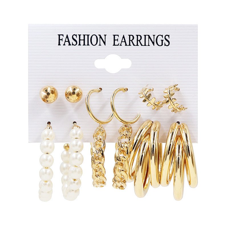 Women's Exaggerated Pearl Crystal Metal Pairs Plate Earrings